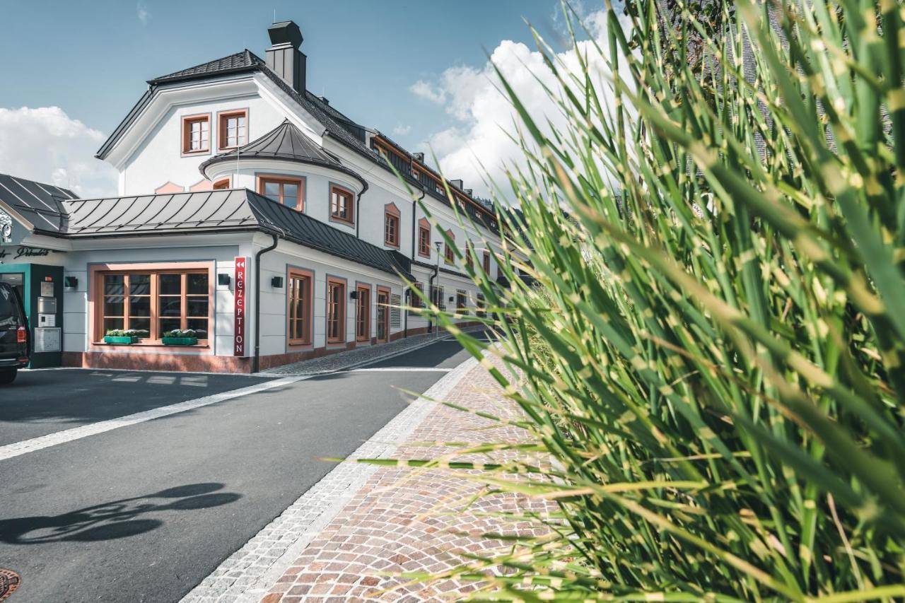Das Salvator Iris Porsche Landhotel Фризах Екстериор снимка