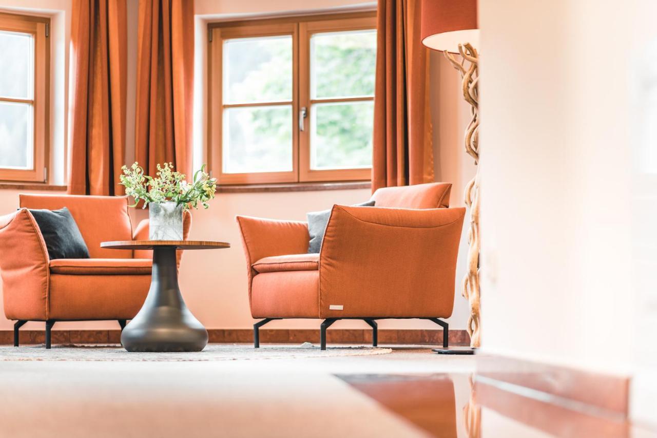 Das Salvator Iris Porsche Landhotel Фризах Екстериор снимка